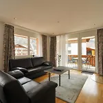 Haus Shangri-la