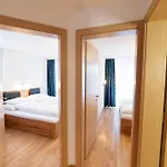Haus Shangri-la * Зас-Фе