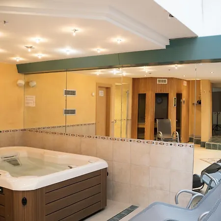 Haus Shangri-la Зас-Фе