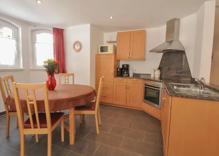 Haus Shangri-la Apartment