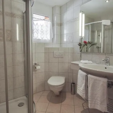 Haus Shangri-la Appartamento